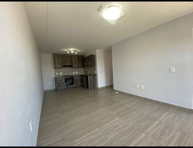 2 BEDROOM APARTMENT SOLD IN PARKLANDS NORTH